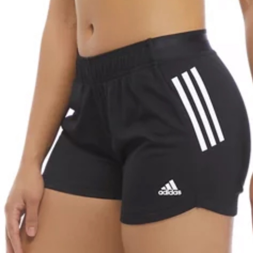 New with tags adidas 3-Stripe Knit women’s Shorts size XL